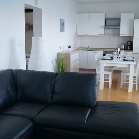 Holiday home Schoenes Direkt Am *