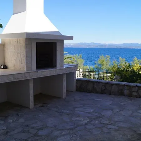 Holiday home Schoenes Direkt Am