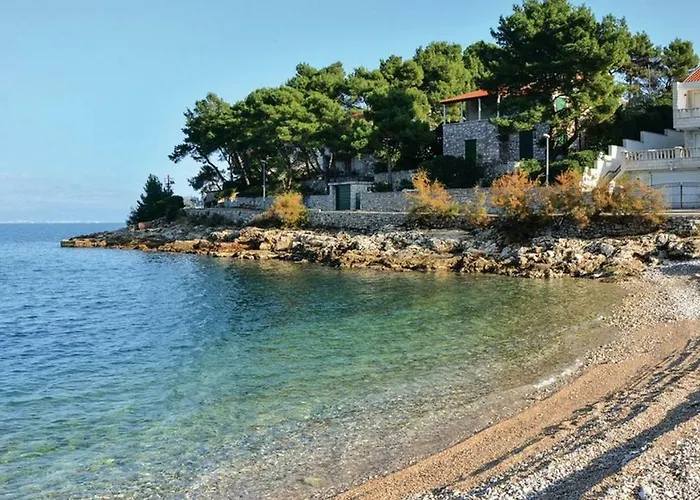 Schoenes Direkt Am *