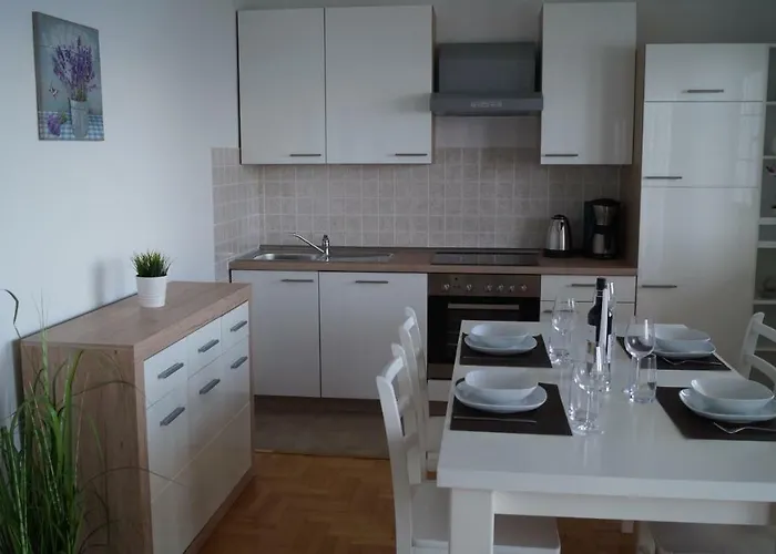 Schoenes Direkt Am בית נופש סטומורסקה